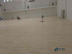 運(yùn)動場地地板一般多少錢